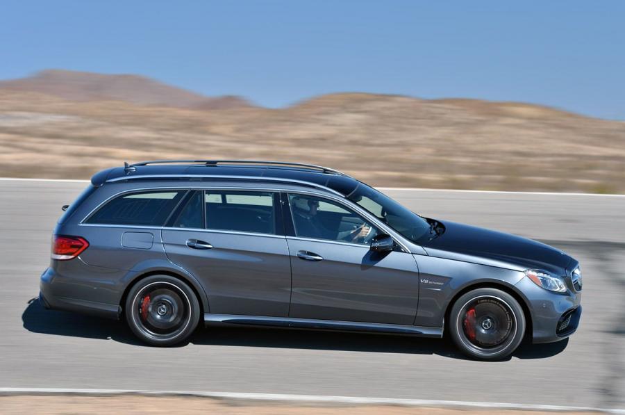 Mercedes-Benz E63 AMG S 4Matic Wagon 2014 года  (фото 6 из 11)